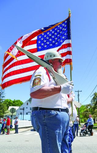 05-25-26 Memorial Day Fryeburg low vertical