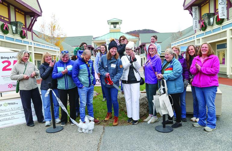 11-07-25 Settlers Bring a Friend Ribbon following cut
