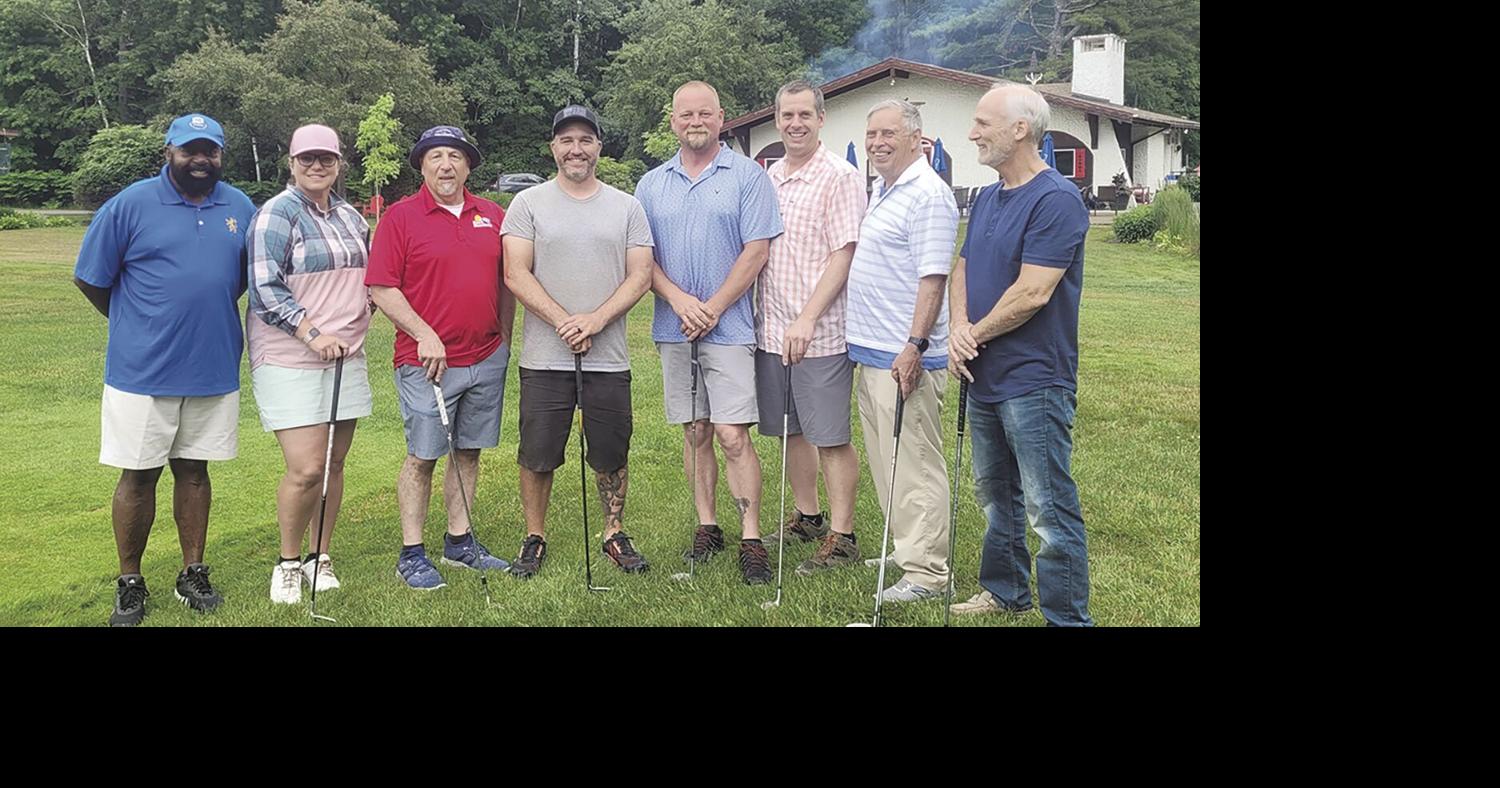 Golf Column - Linderhof - Fajitas and Ritas chipping contest