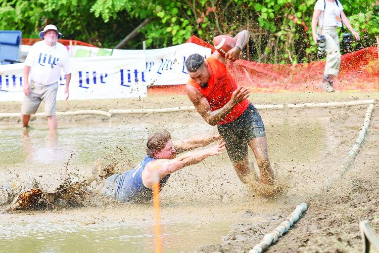 09-06-25 Mud Bowl hog diving medium
