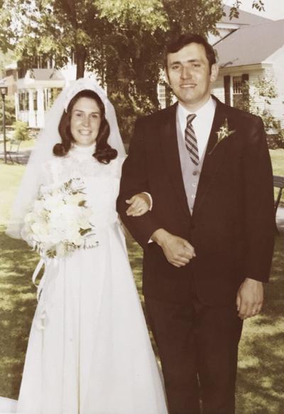 Donald and Susan Symanowicz Anniversary