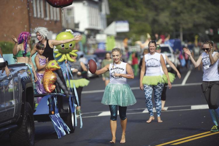 9-10-18 Mud Bowl Parade 2