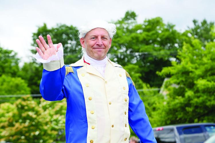 07-04-25 Fourth Parade bartlett wave tight