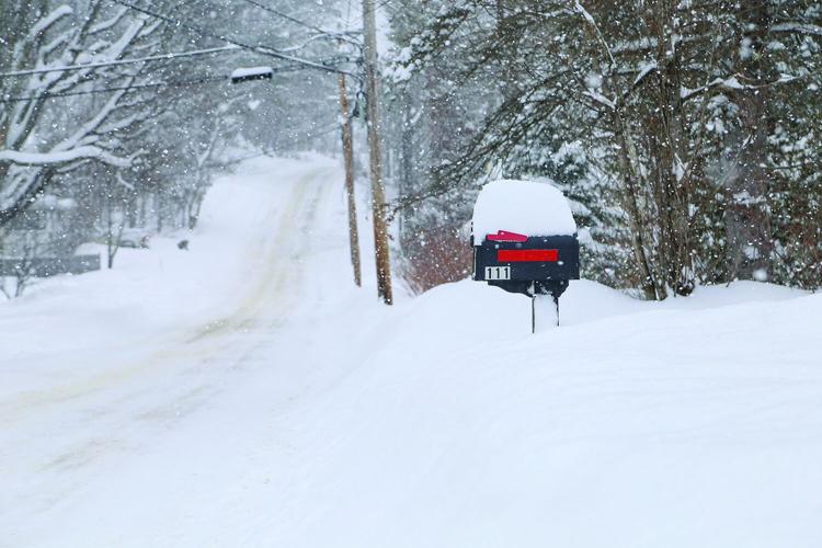01-26-25 Snowstorm mailbox wider