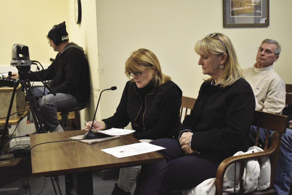 Conway selectmen to vote on Black Bear Village Cooperative today