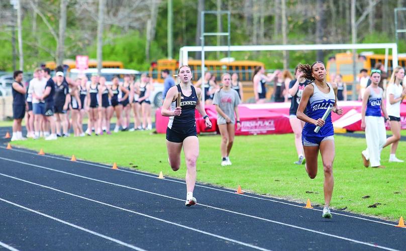 04-29-25 KHS Track 4x400 neck-and-neck