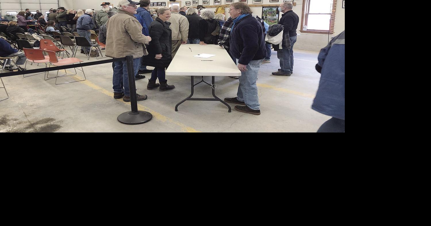 Lovell solar ordinance passes by wide margin Local News