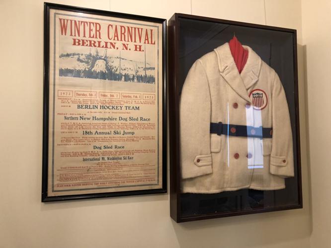 A poster promoting the 1929 Winter Carnival in Berlin