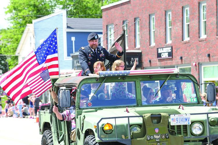 07-04-25 Fourth Parade conway waves from jeep