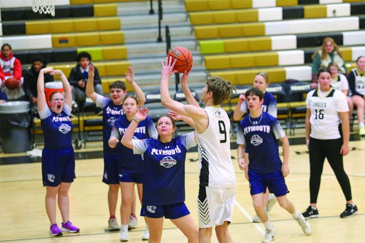 12-15-25 KHS UBB schneider shot behind