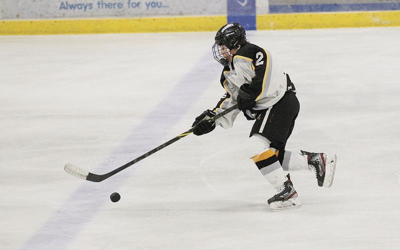 01-21-23 KHS Hockey fusco side