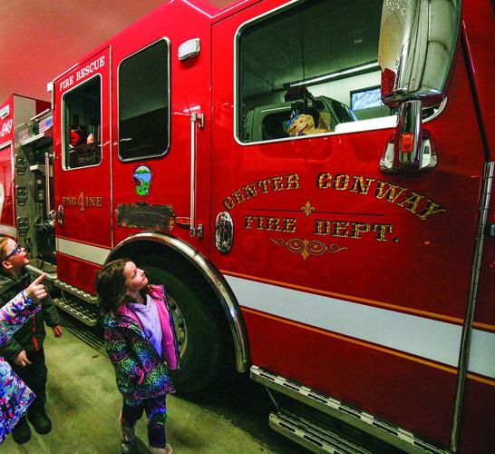 12-18-25 Gingerbread Hunt finding fire truck 1