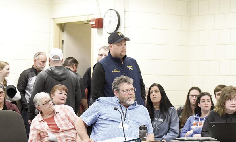 Conway School Board - closure vote - Fire Chief Phil Remington