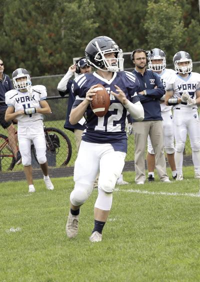 FA football - Gunnar Saunders passing