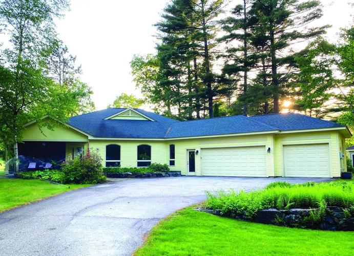 16 Carleton Way - EXTERIOR-e.jpg