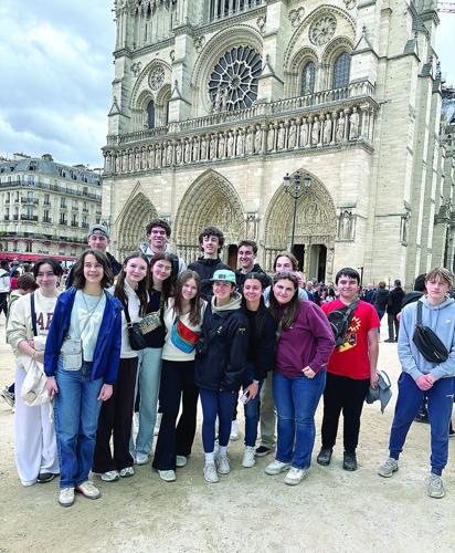 Kennett High students in France - at the Notre Dame