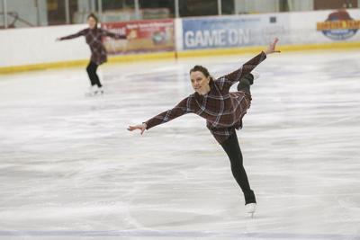 12-03-22 MWV Skating Club medium