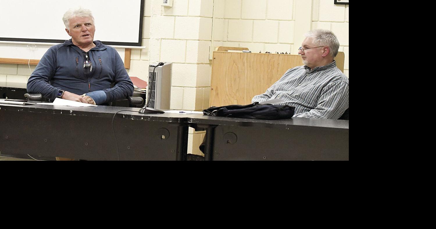 Budgeteers scrap town, school and non-profit subcommittees