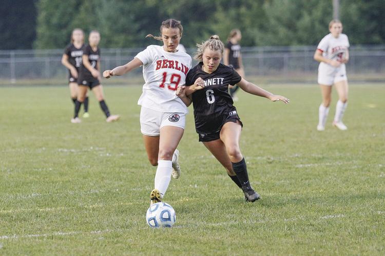 09-06-23 KHS WSOC manfredi sanfilippo run