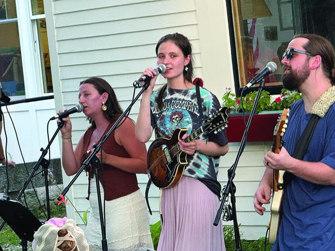 Valley Voice - Lighthouse Louie