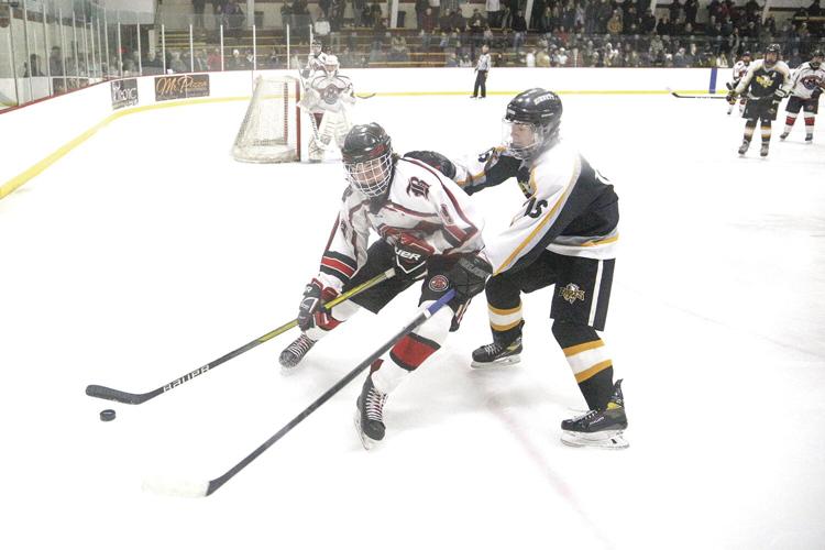 3-5-22 Berlin Hockey - Griffin Melanson in the corner