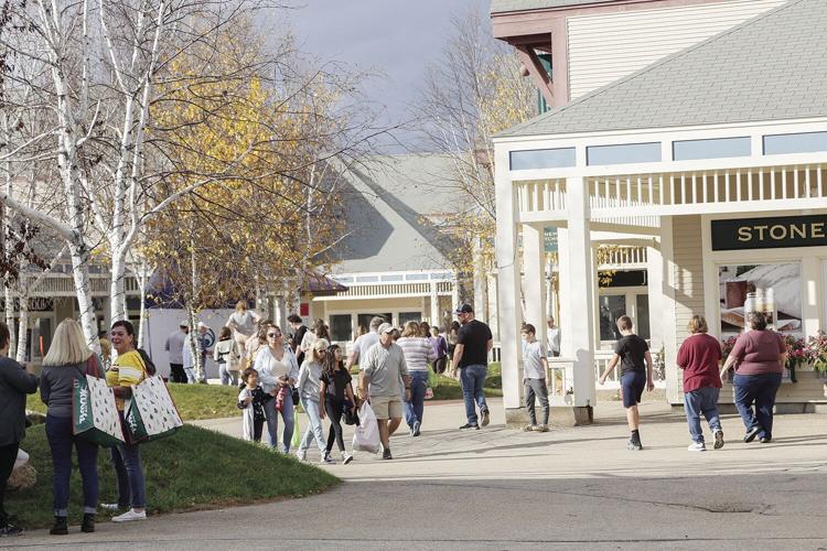 11-05-22 NoCo Shoppers bring a friend