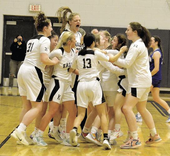 KHS Girls Hoop - semifinals - team celebration