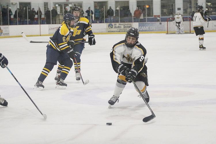 01-21-23 KHS Hockey deyak medium
