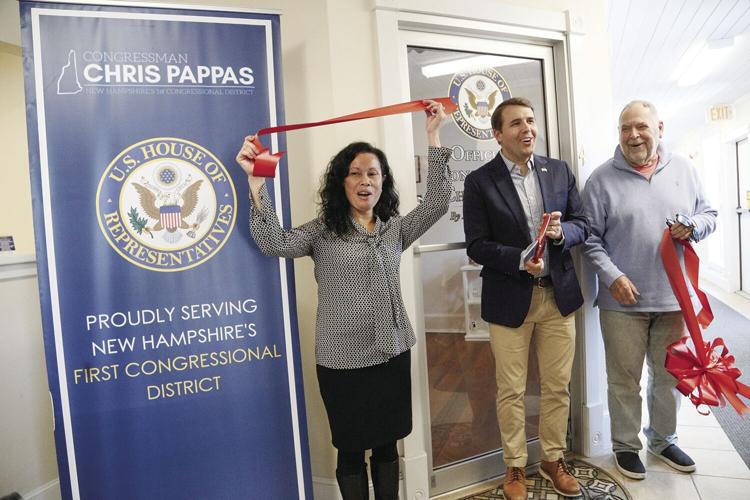 10-08-24 Pappas Office ribbon cutting 3