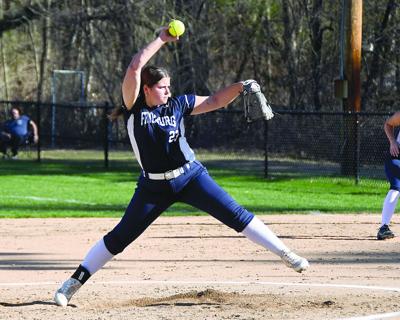 FA Softball - Sarah Shackford pitching