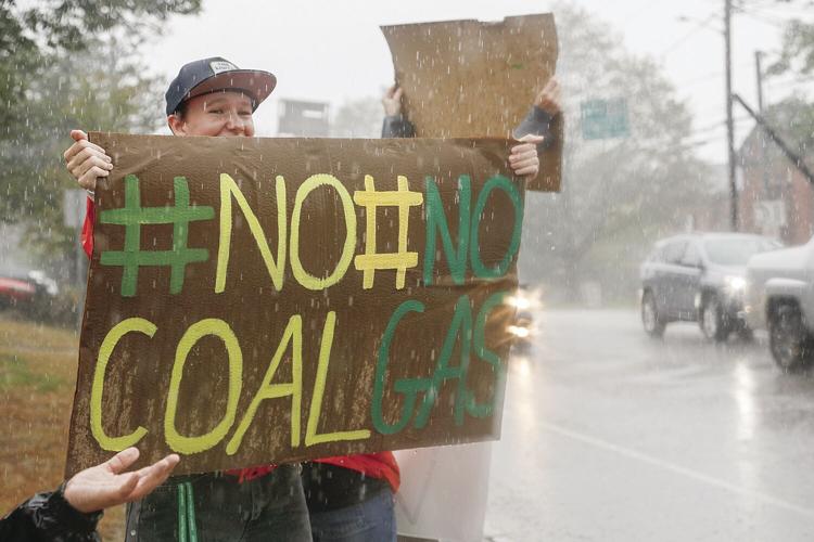 09-24-21 Climate Rally tight levi