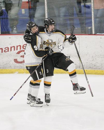 12-28-23 Peter Hall Hockey lopashanski celebration