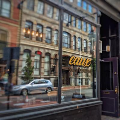 Portland Phoenix | Eaux Ya-Ya, That's Good — Mobile Cajun cuisine gets a permanent home on Exchange St.