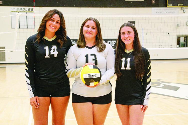 08-27-25 Fall Sports vb captains