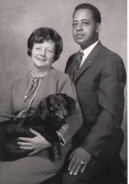Barney_Hill,_Betty_Hill_and_dog,_Desley.jpg