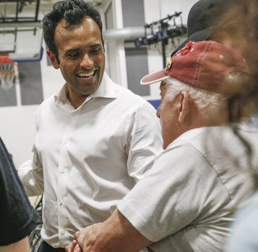 09-03-23 Vivek Town Hall shaking hands shakir
