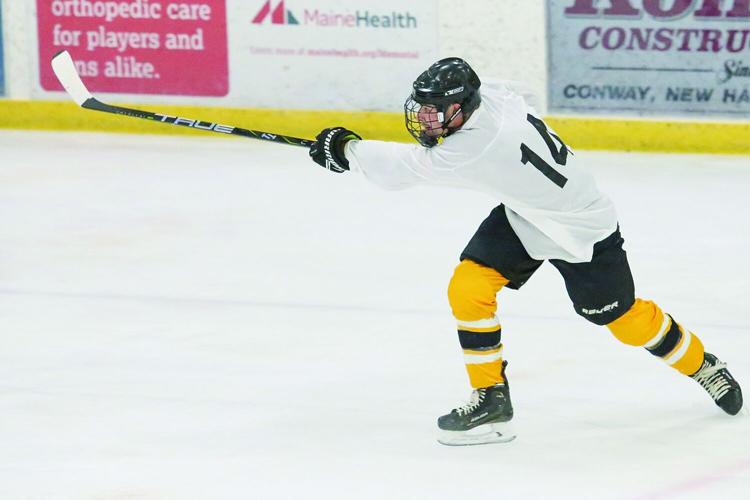 11-29-25 Kennett Hockey Alum shot side