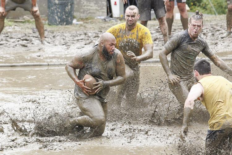09-11-22 Mud Bowl run medium heroes