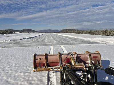 airport snow