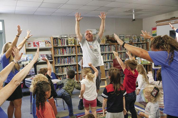 09-17-24 Madison Preschool pose arms up
