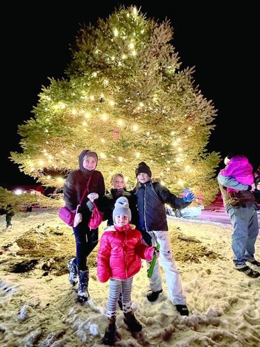 CUT dd51 ROP Naples holiday 2.tif