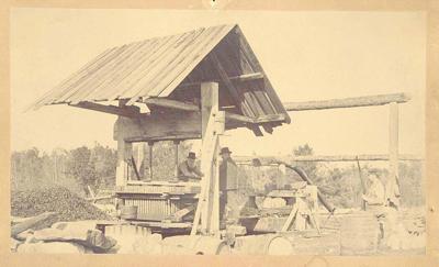 CL w41 lovell historical society Cider Press Photo.tif