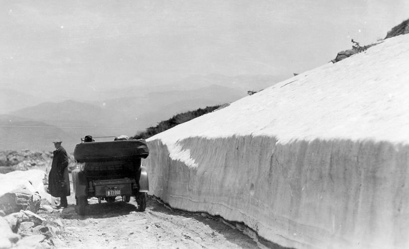 VV - deep snow on the Mount Washington Auto Road