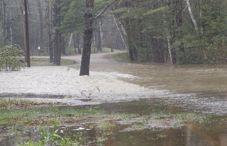 05-01-23 Flooding W Side N side road river