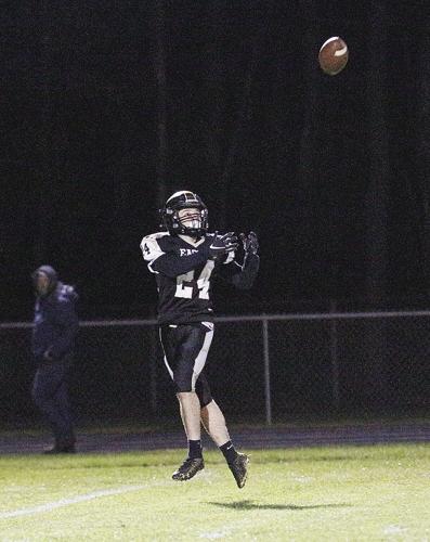10-29-21 KHS FB catch td vertical