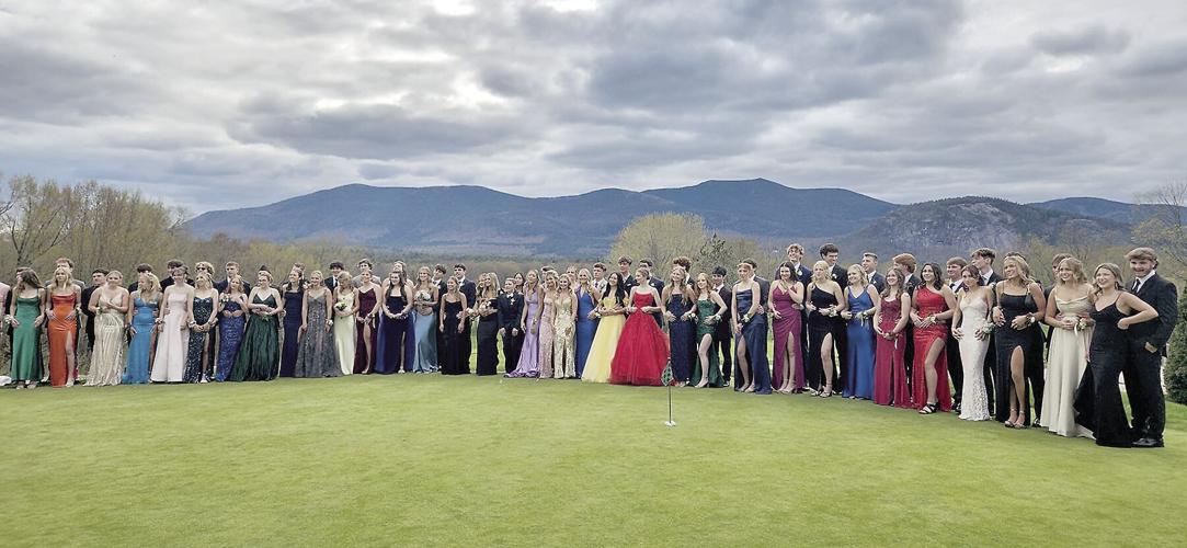 Kennett Prom - group at North Conway Country Club