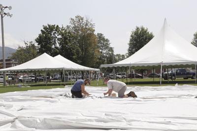 08-06-21 Tents for Art in Park tents and workers