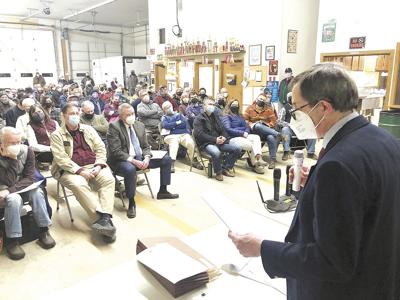 Atty reads selectmen’s town meeting article