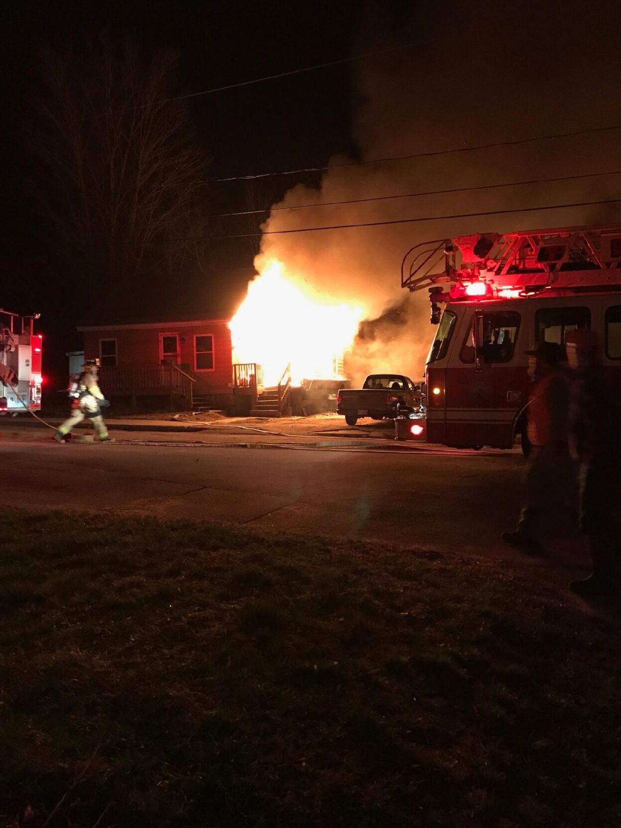 Fire heavily damages Berlin house