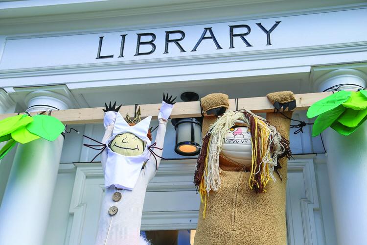 09-30-25 Pumpkin People pope best tight